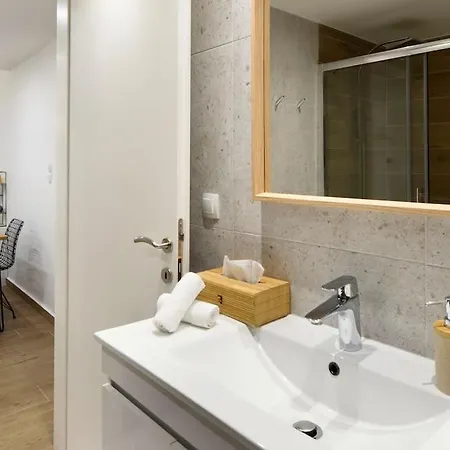 Blu Suite-parking 