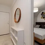 Blu Suite-parking 