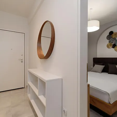 Blu Suite-parking 