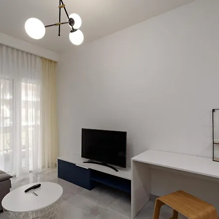 Blu Suite-parking 