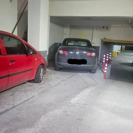 Blu Suite-parking 
